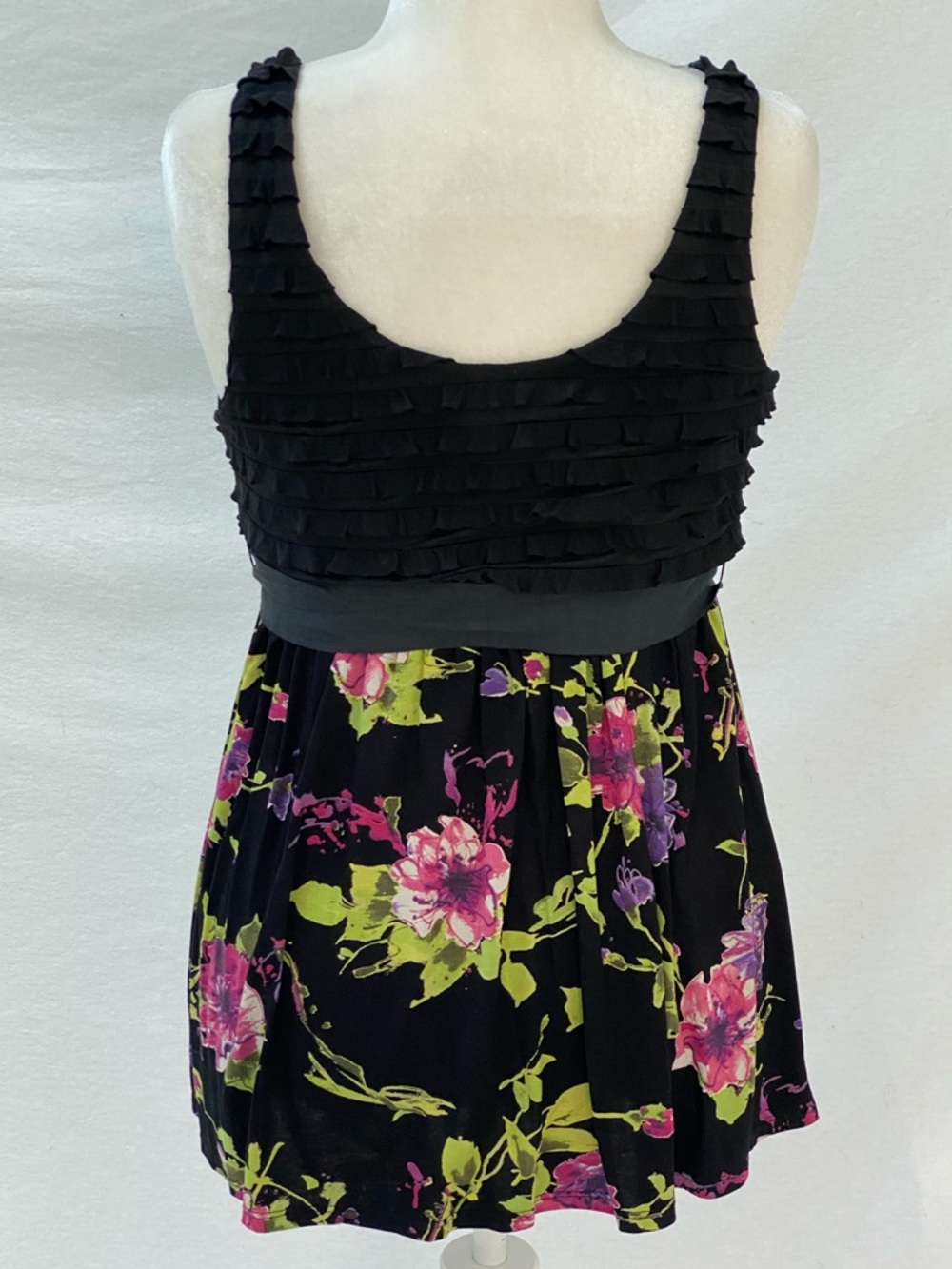 Anthropologie top by Made in San Francisco - Picture 3 of 7